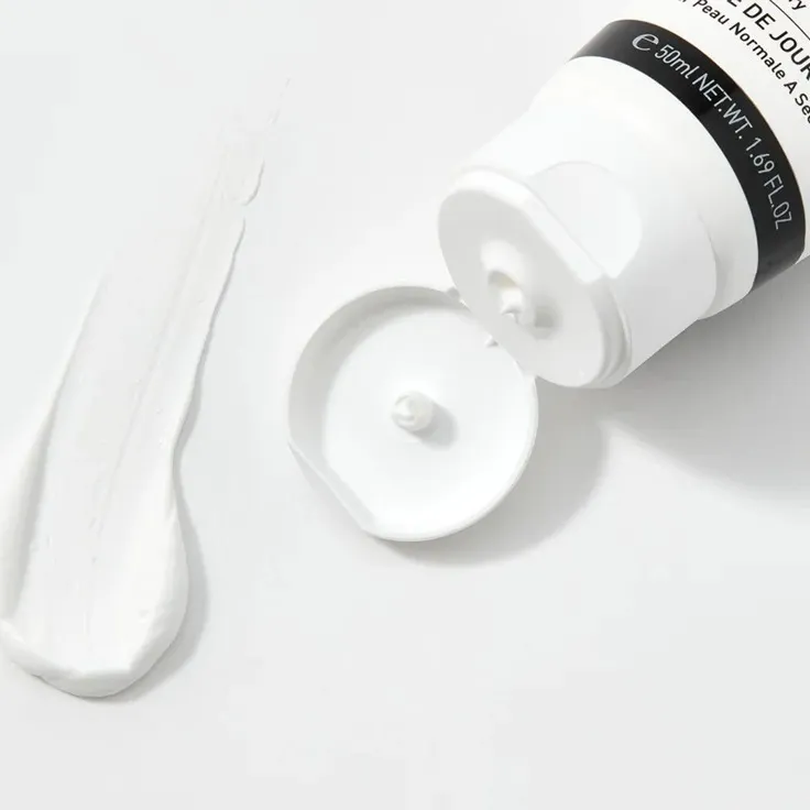 GIGI Ester C Moisturizer SPF20 | Moisturising Day Cream with SPF20 50 ml